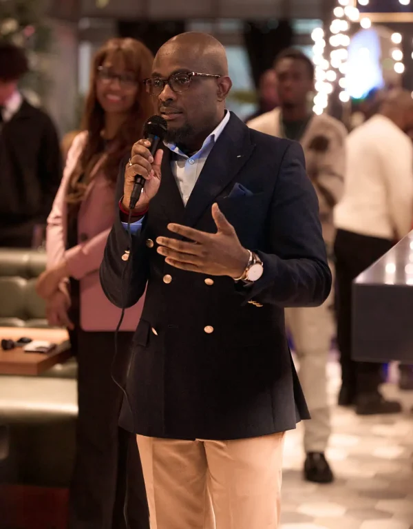 Lionel__C1_0653_highres_eveblavoie